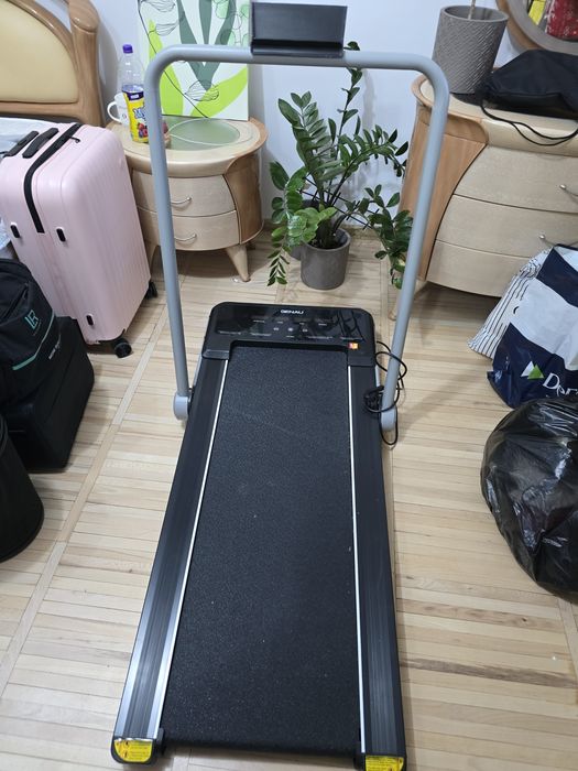 Беговая дорожка GENAU