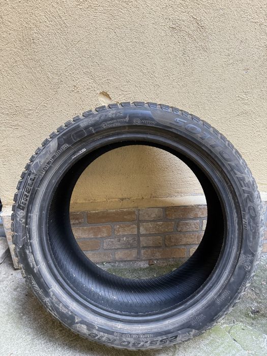 Anvelope Pirelli Sottozero 3 Runflat Iarna R18
