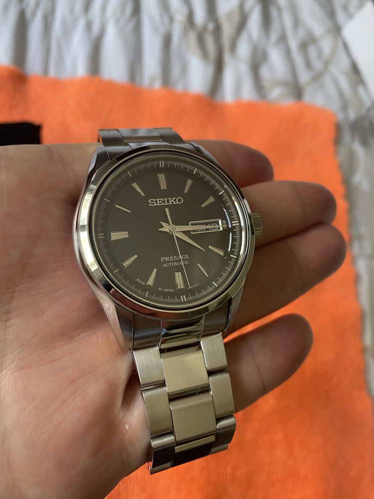 Seiko Presage automatic day/date