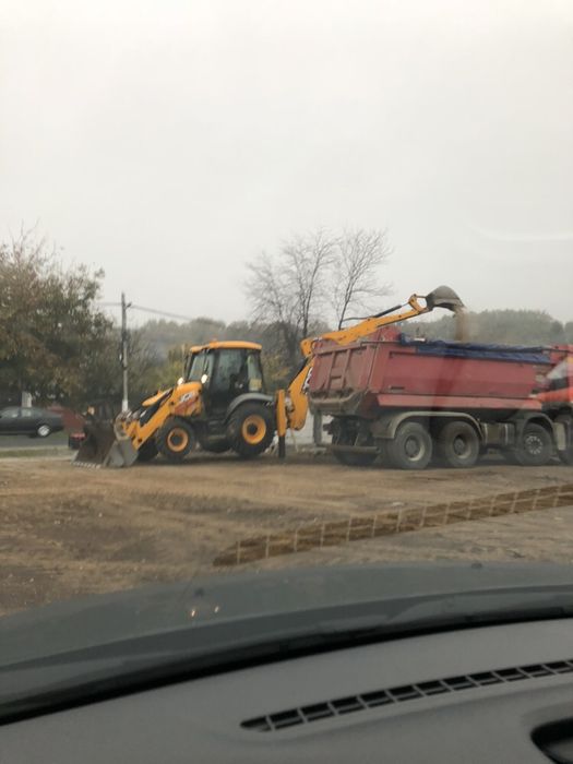 Excavații-demolări, nisip, piatra, balast, Pamant vegetal