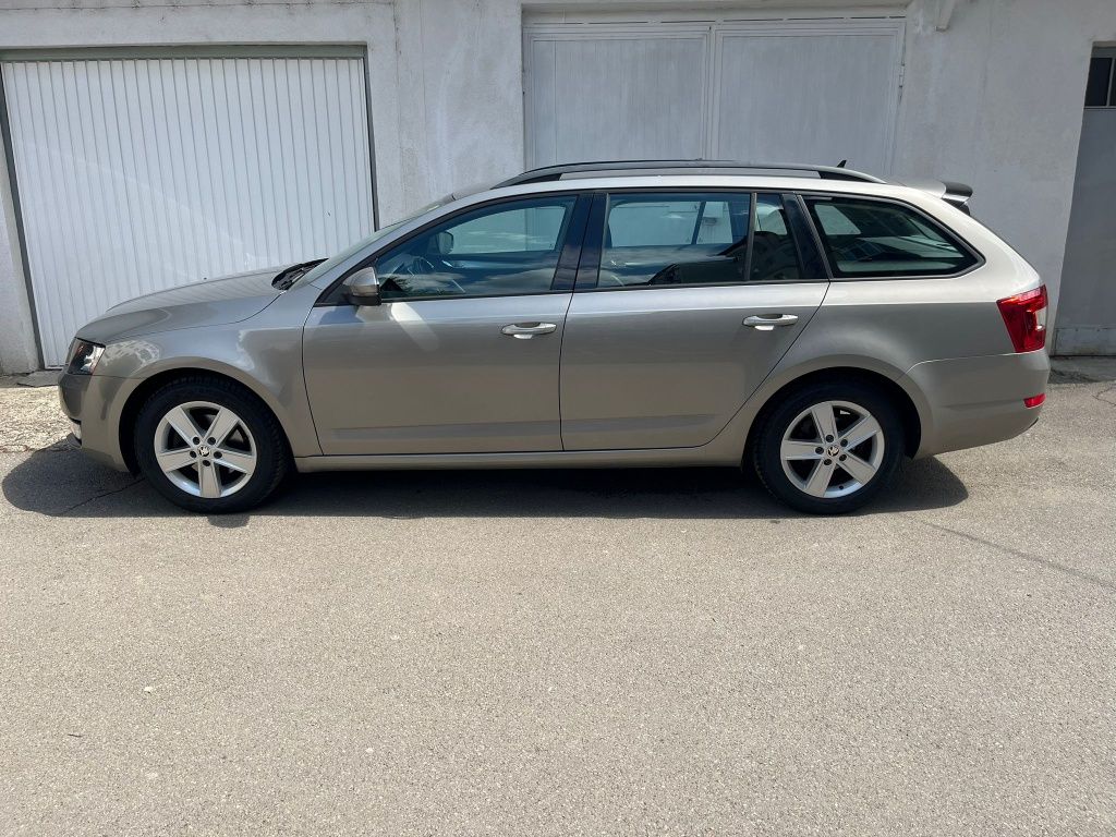 Skoda Octavia 1.6tdi Bej recent adusă 2014