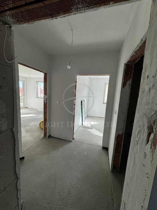 Продава се Двустаен апартамент в Пловдив, Прослав - 65 кв.м за 1231 €/кв.м - Снимка #3