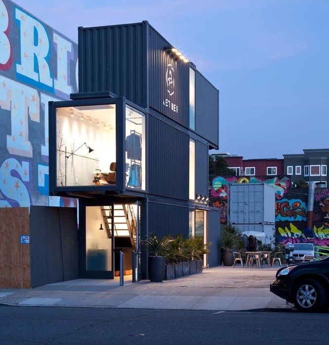 Сдам под бизнес в хорошем месте...