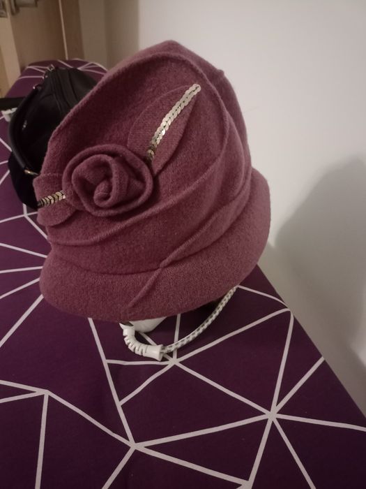 Шапка фетр для дам