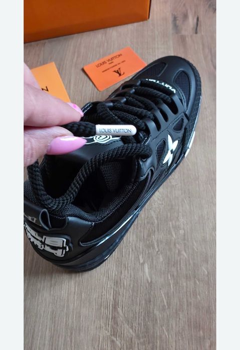 Мъжки спортни обувки, сникърси маратонки Louis Vuitton