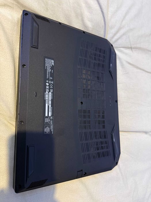 Acer Nitro 5 Ryzen 7 6800H / RTX 3070 / 32GB RAM / 1TB SSD / 2K 165Hz
