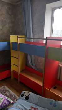 Детский двухэтажный кровать