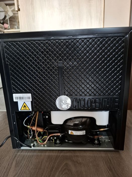 Хладилник Neo 44 литра