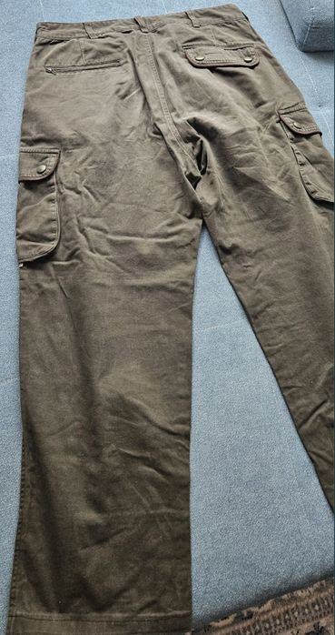 Pantaloni pentru vanatoare