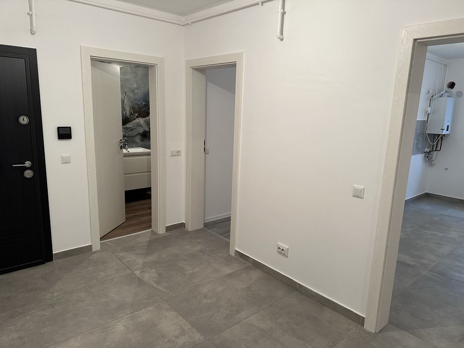 Vand Apartament 2 camere NOU decomandat etaj 2