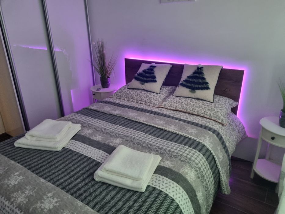 Cazare lux apartament  3 camere central