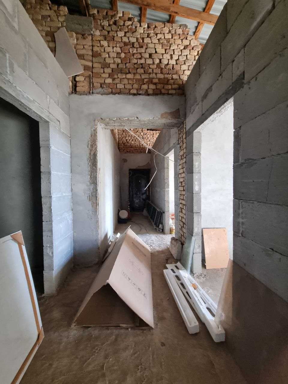 Продаётся 3х комнатная квартира в состоянии Коробки 80 м² в городе