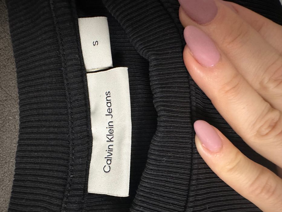 Черна рокля Calvin Klein