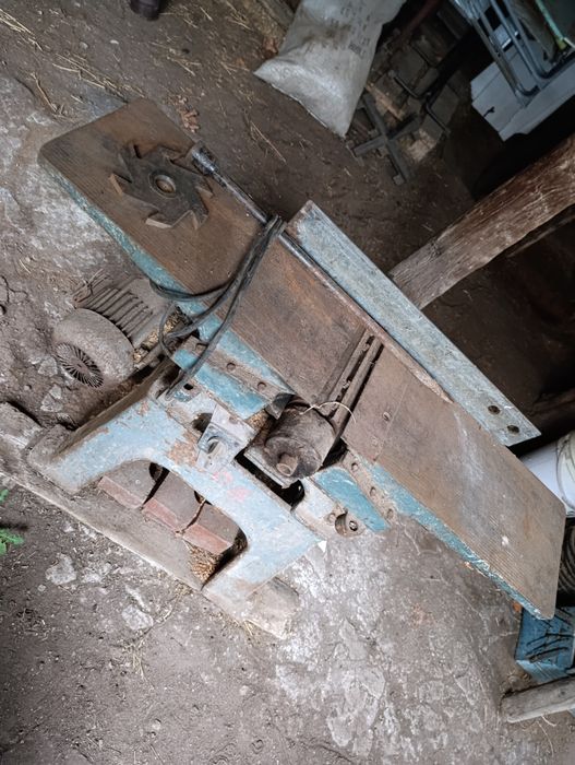 Абрих за дърво в добро състояние