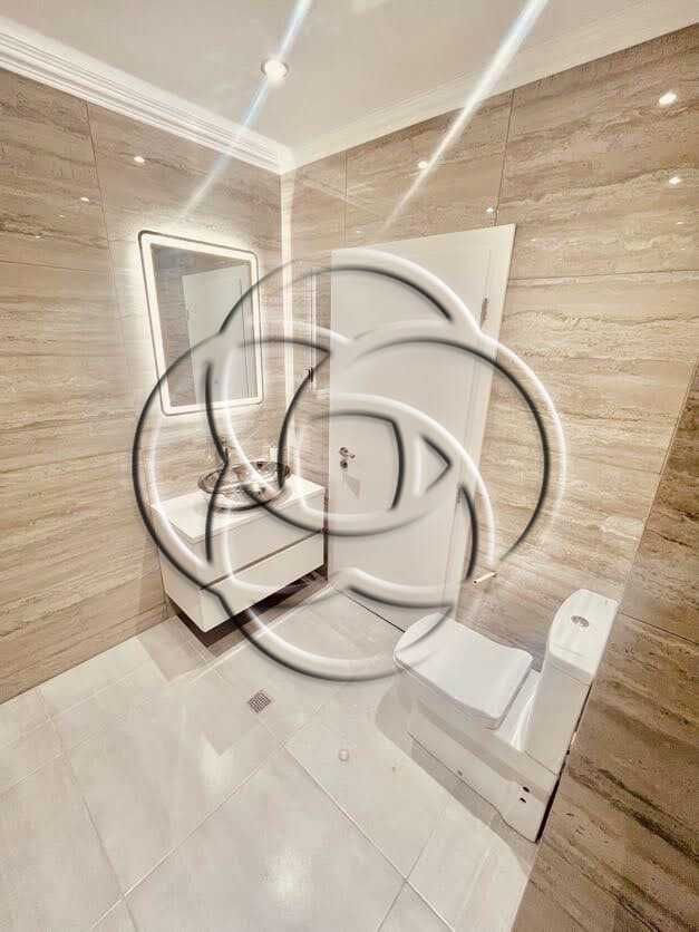 Продава се Тристаен апартамент в София, Манастирски ливади - 88 кв.м за 2739 €/кв.м - Снимка #11