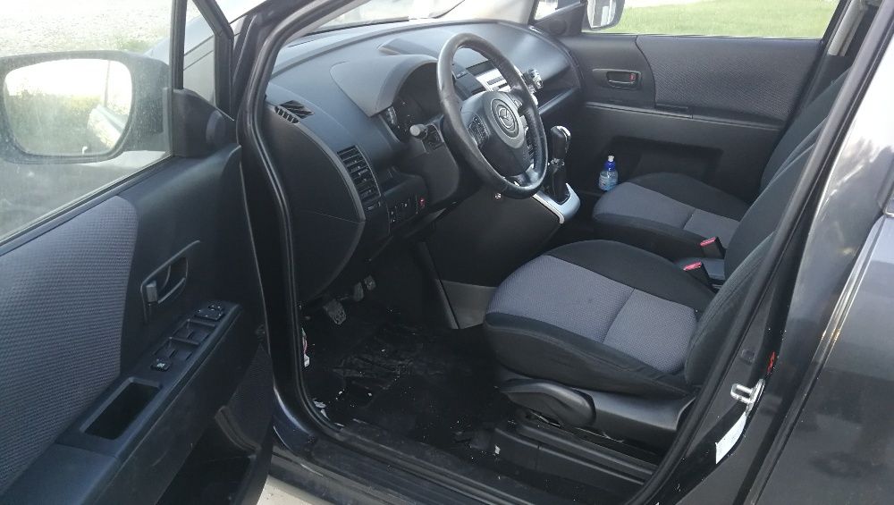 на части Mazda 5