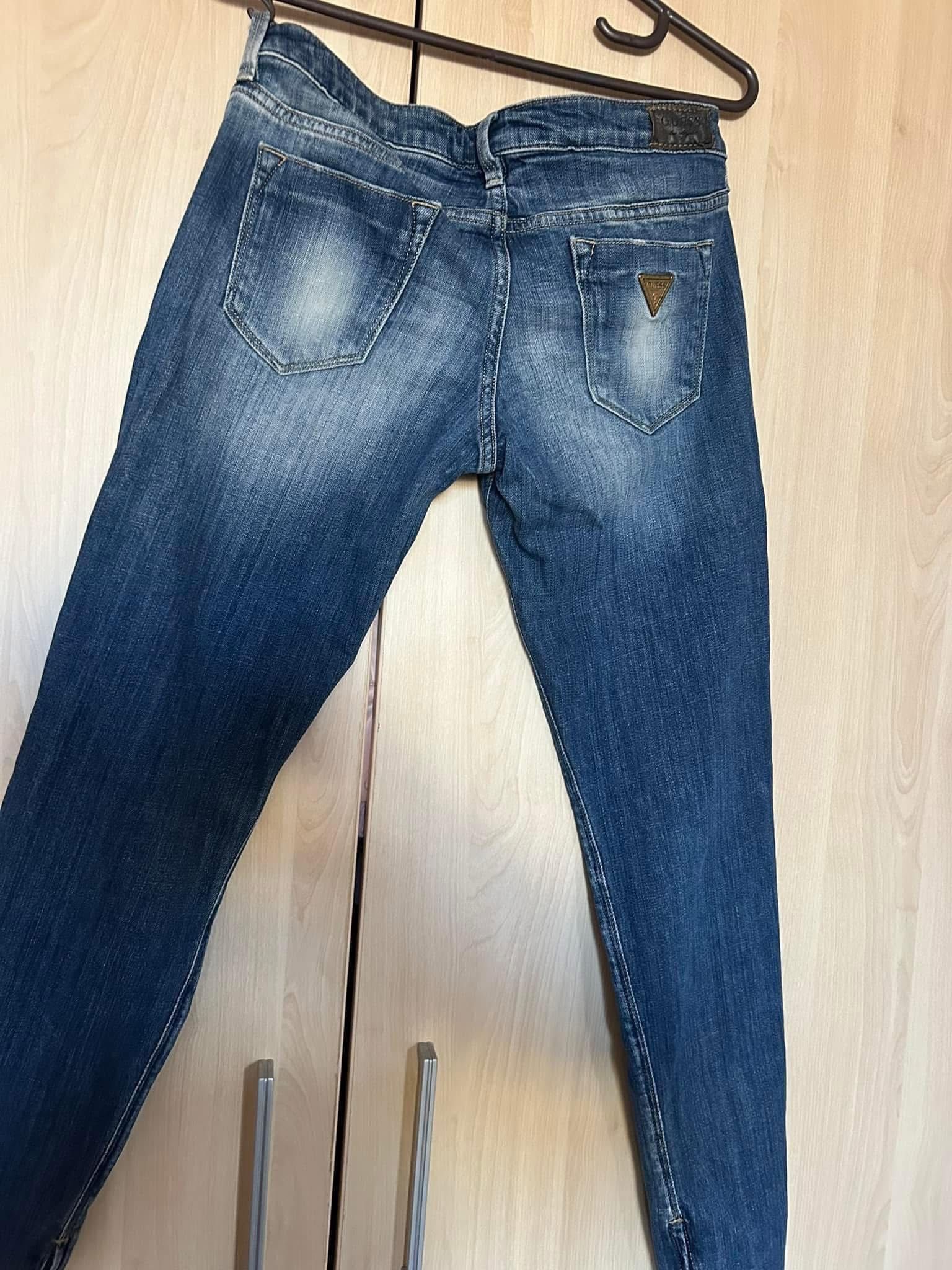 Дамски дънки Guess 25 размер