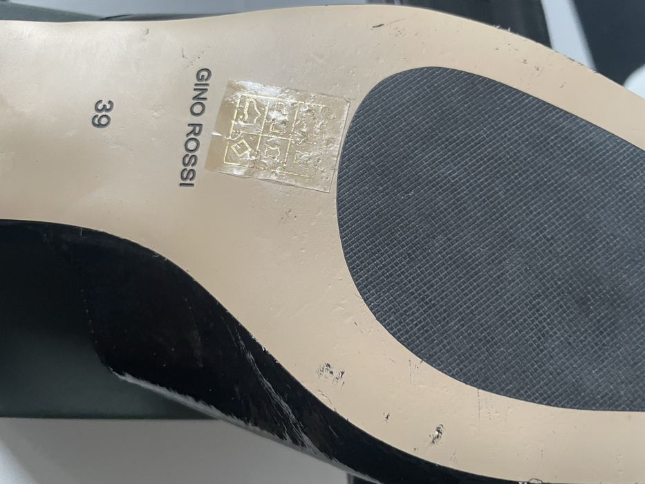 Луксозни дамски чехли