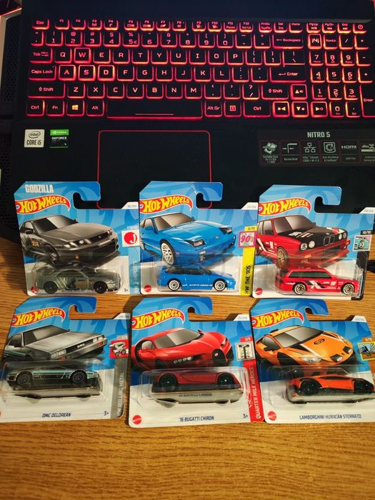 Колички Hot wheels