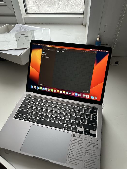 Продам MacBook Pro M1