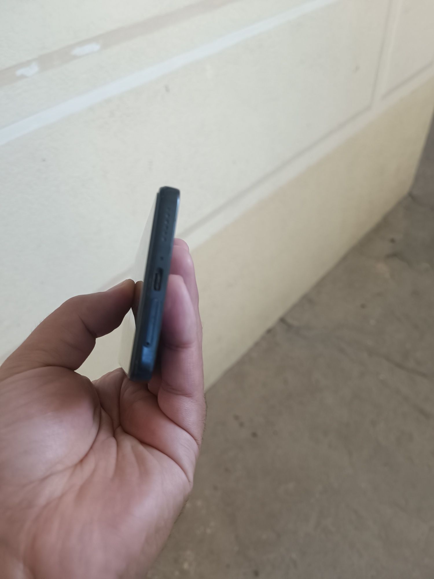 Redmi not 12 pro 256 gb holati yaxshi