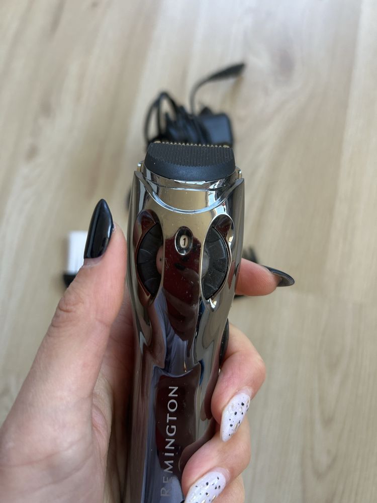 Машинка за подстригване Remington, модел BHT-2000