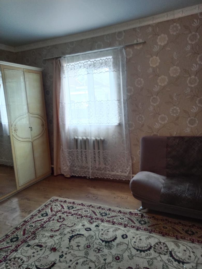 Продам не большой дом в 1 мкр.
