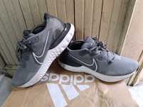 ''NIKE Renew Run Grey''оригинални маратонки 45.5 номер
