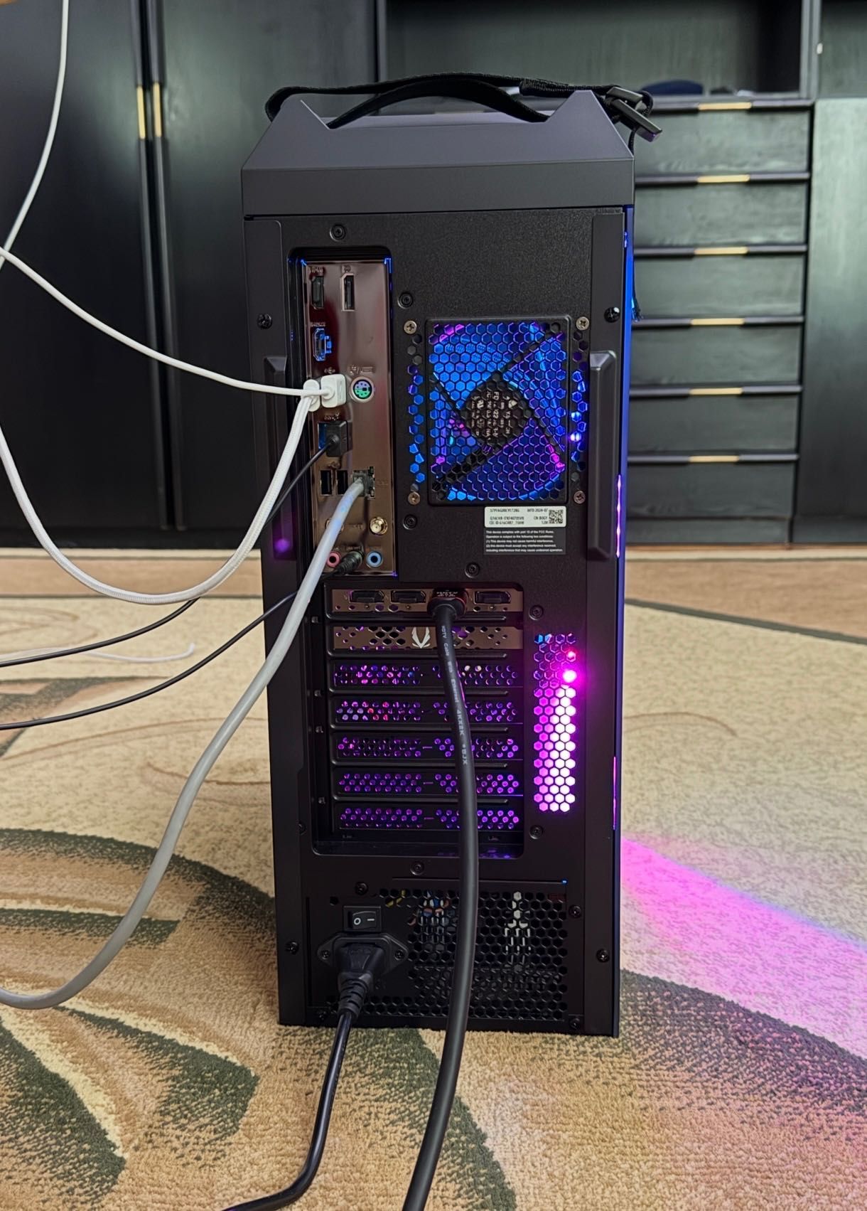 Продам мощный игровой пк в стильном и лаконичном корпусе от Asus ROG