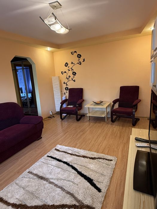 Apartament 2 camere de închiriat - 330 euro – Zona de Nord - Ploiești