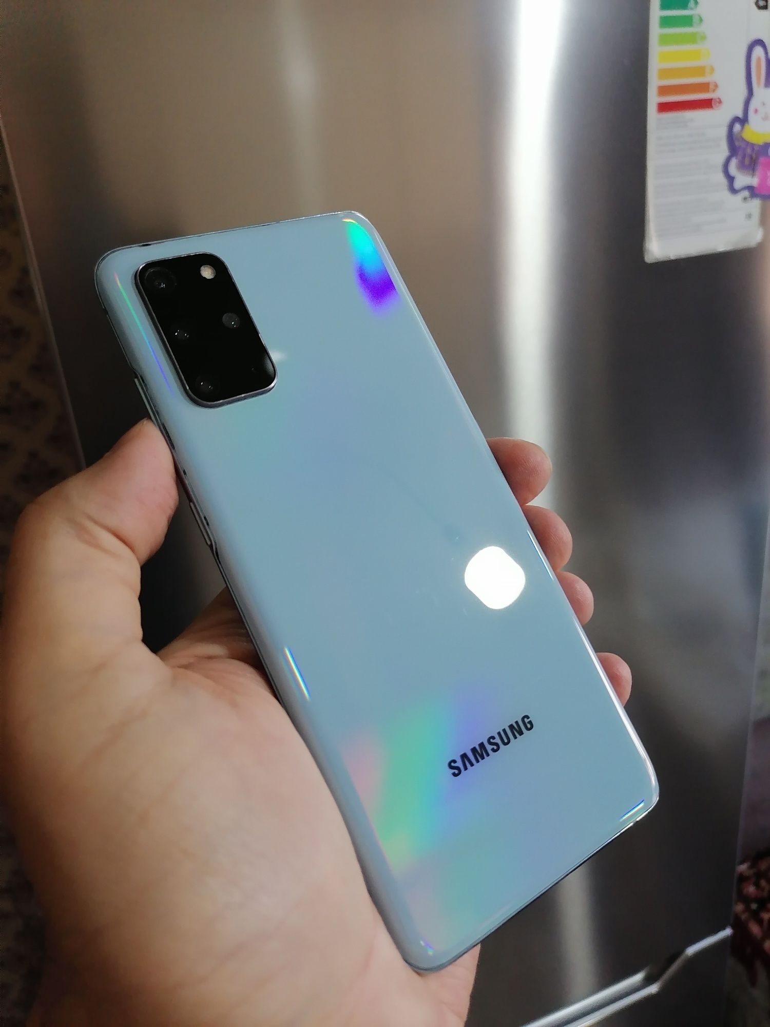 Samsung S20 Plus 5G. Память 16/256Гб
