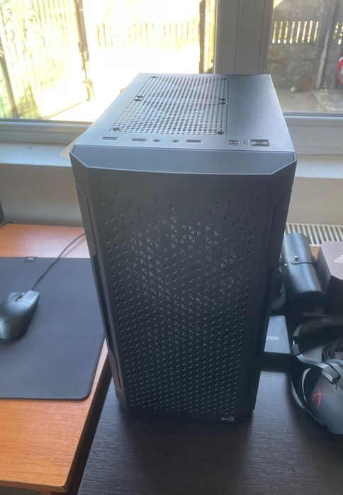 Vând PC gaming (sistem complet) RTX 4060