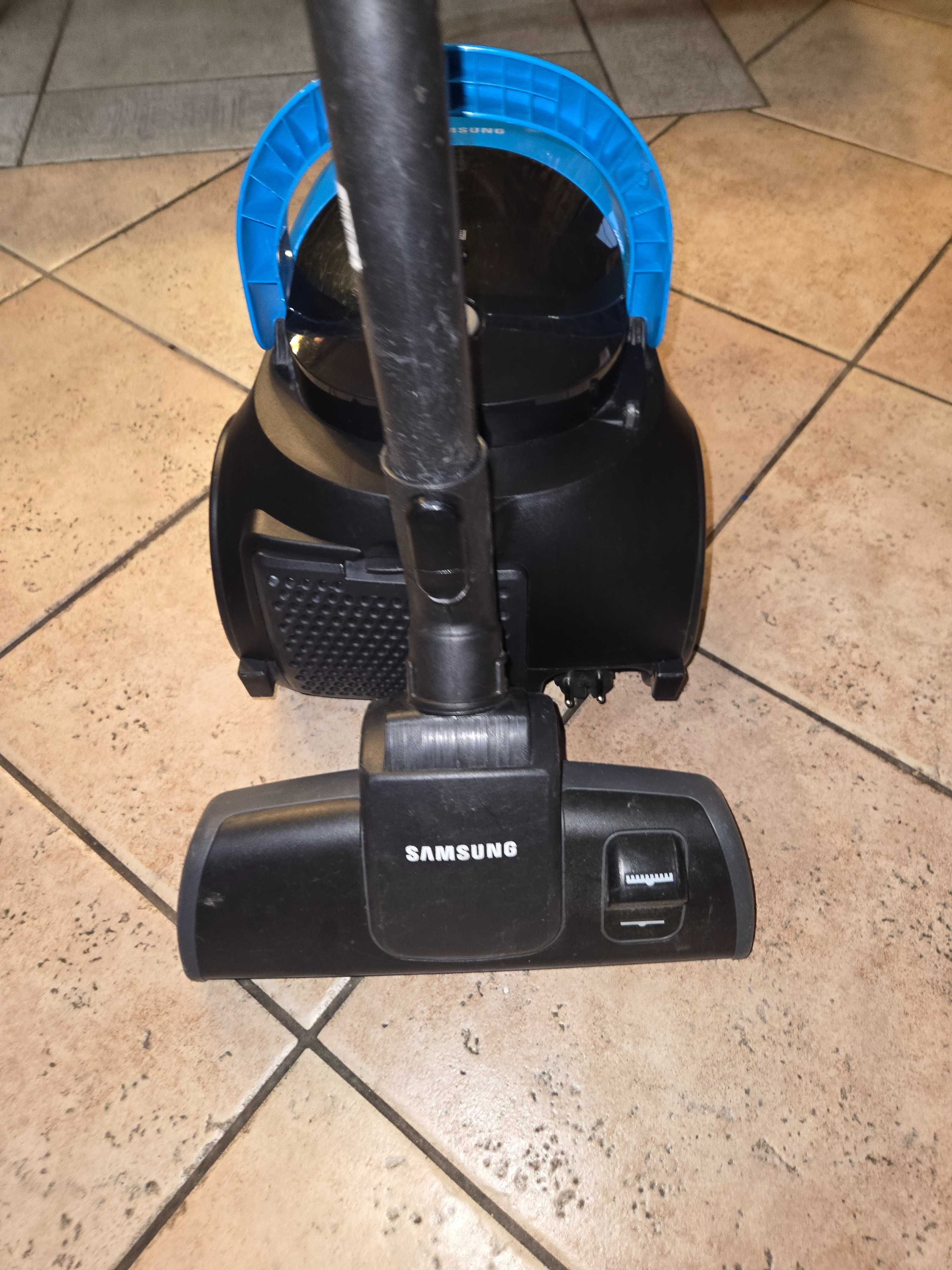 Прахосмукачка Samsung SC44EO 1500W