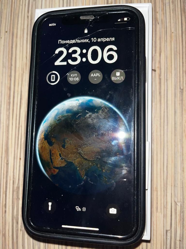 IPhone 11  128гб