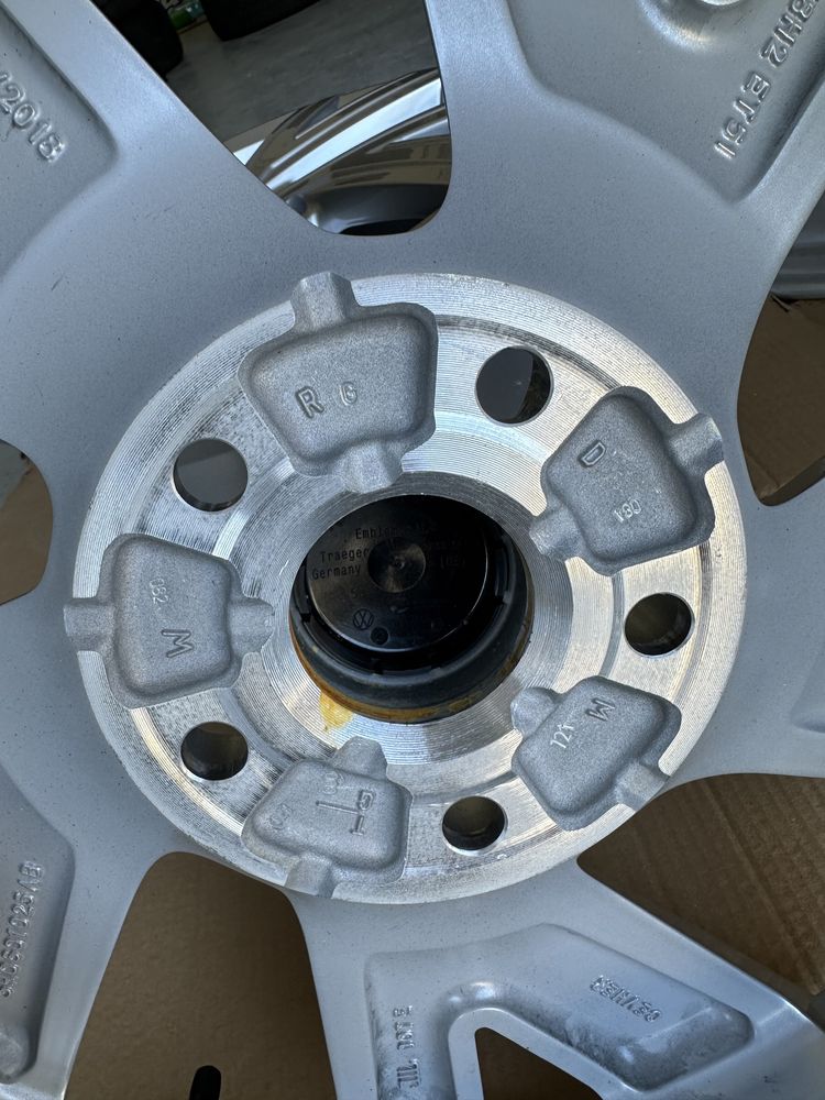 jante vw golf 8 7 6 jetta touran skoda bergamo gti gte 5x112