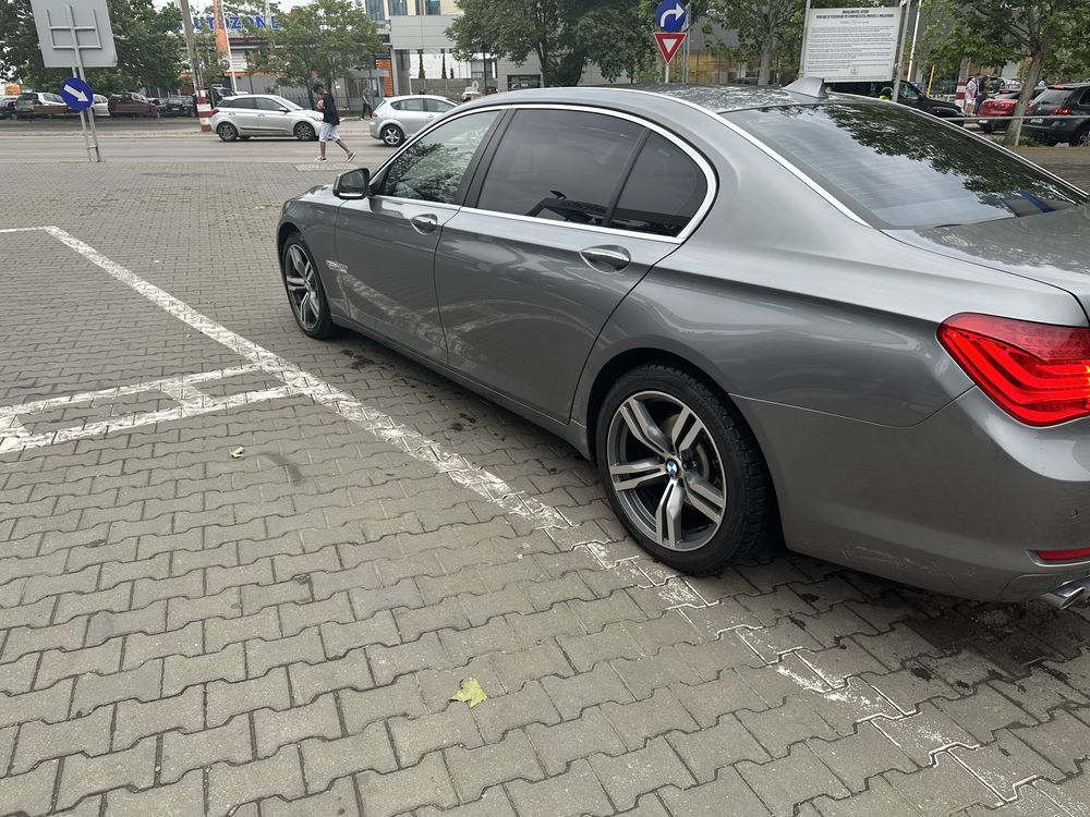 De vanzare  bmw seria 7.30D