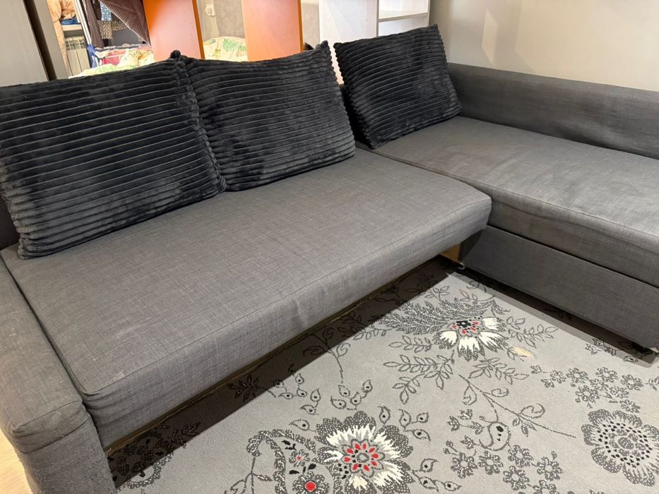 Срочно диван за 5000 тг.