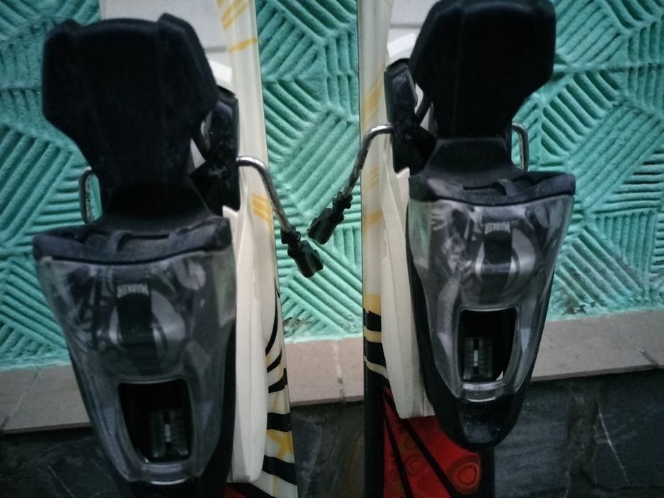 Schiuri intersport cu legături MARKER