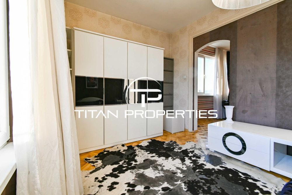 Дава се под наем Двустаен апартамент в София, Лозенец - 57 кв.м за 663 € - Снимка #2