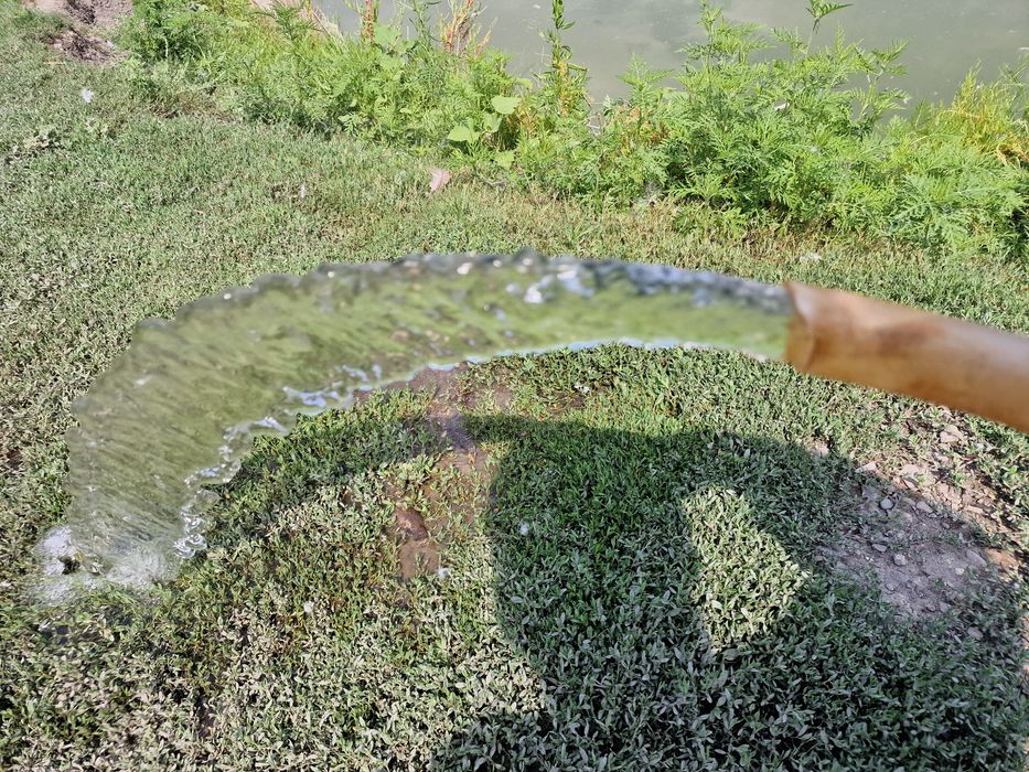 Kit pompă submersibilă + două panouri fotovoltaice