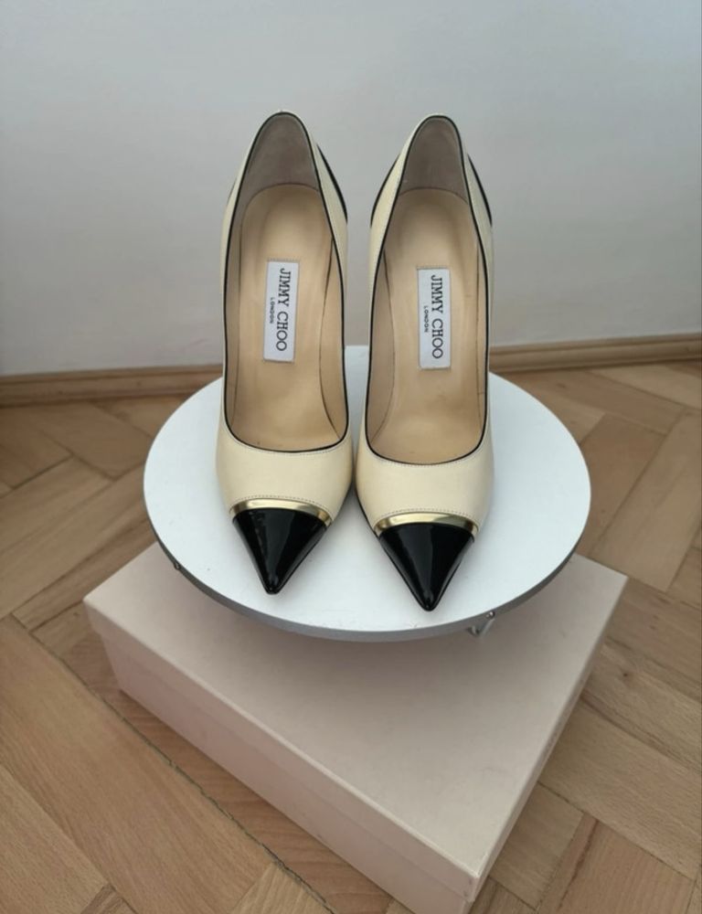 Jimmy Choo Tocuri