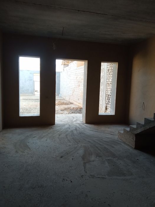 Срочна продаётся двух этажный дом