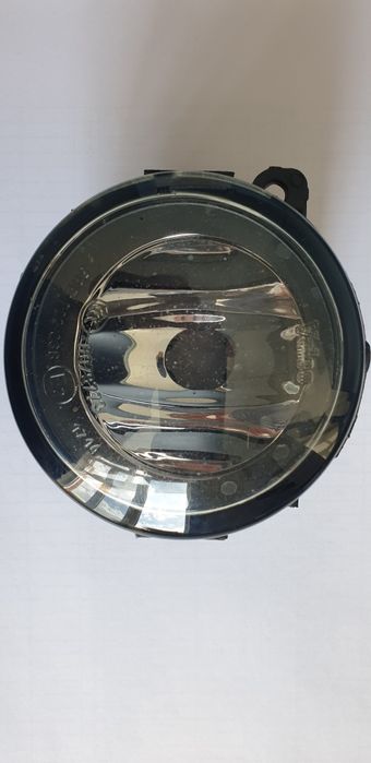 Фара противотуманная Logan, Sandero,Duster  Valeo