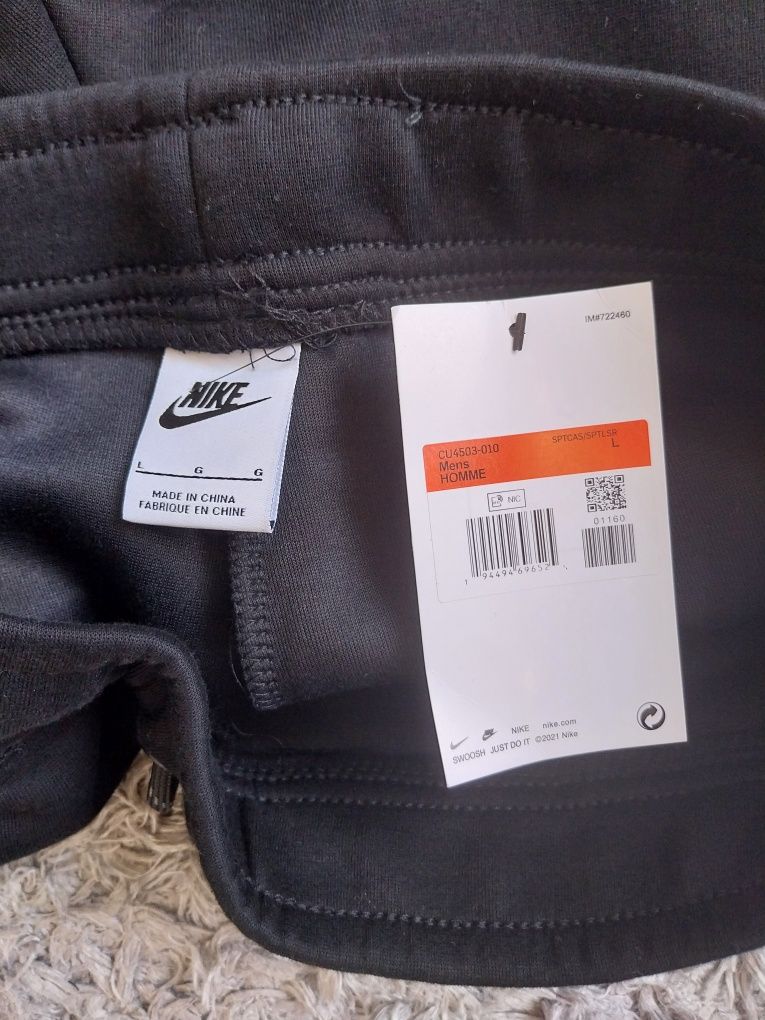 Nike tech fleece shorts / къси гащи