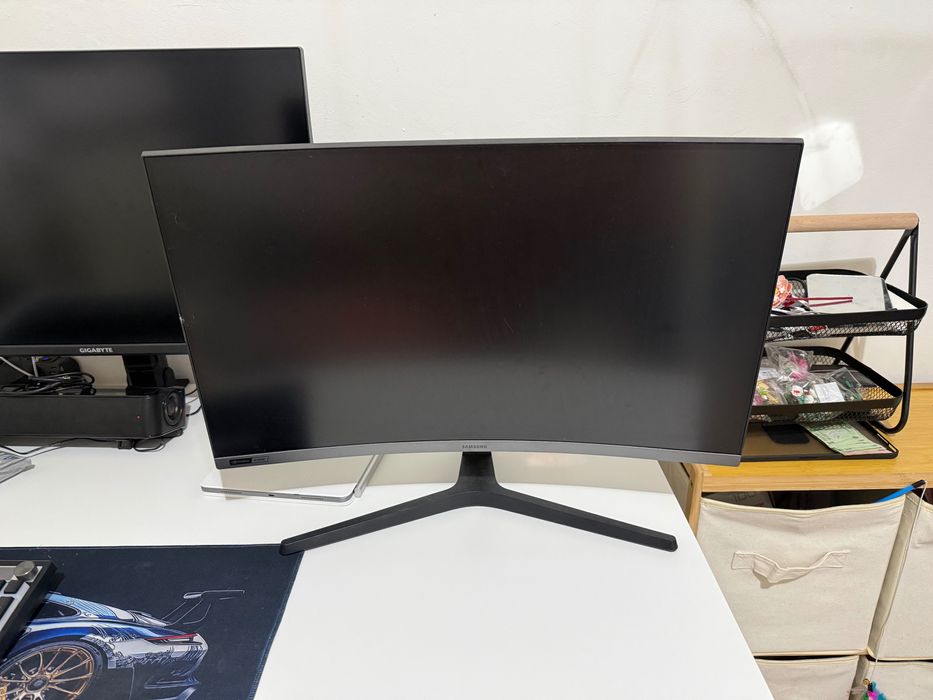 Samsung odyssey 27 inch 240hz