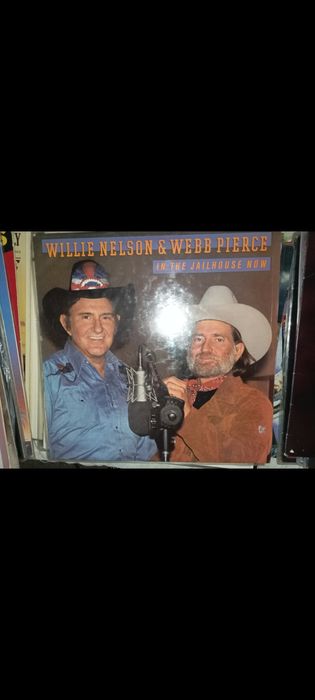 Оригинални музикални плочи