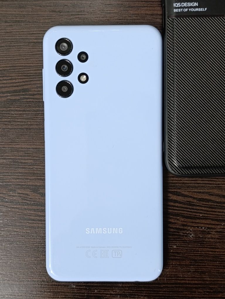 Продам Смартфон Samsung Galaxy A13