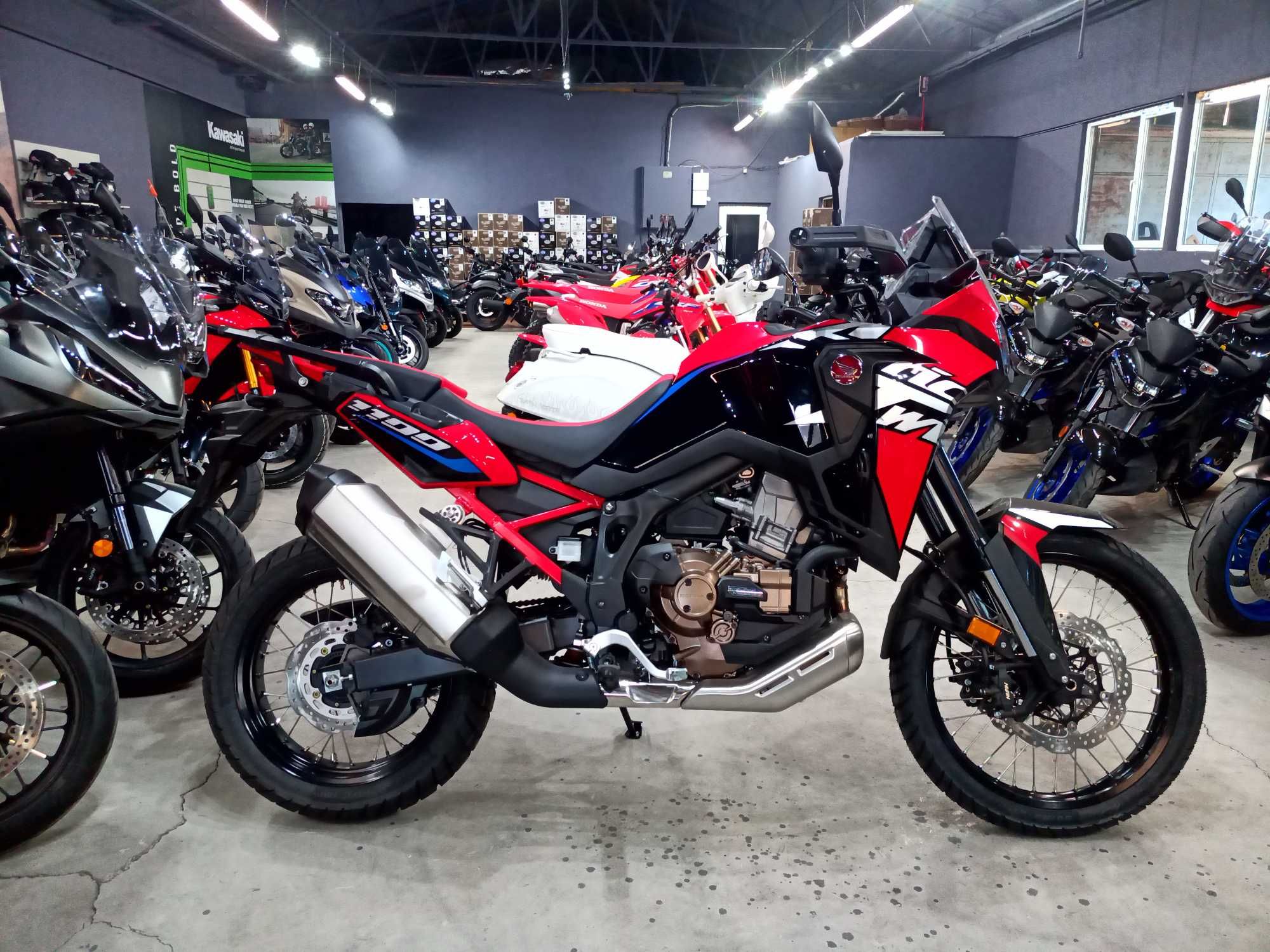 Honda CRF1100 AFRICA TWIN DCT23 noua-pret PROMO prin EST BIKE