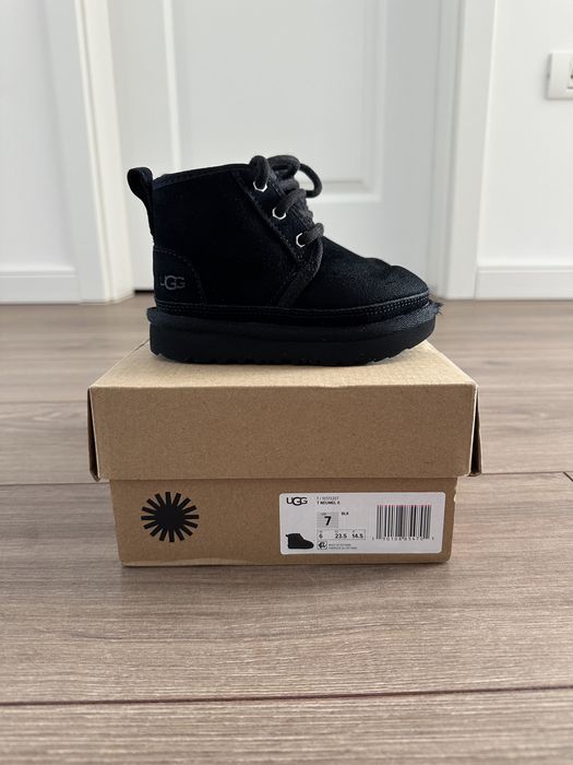 UGG Neumel - marime 23,5