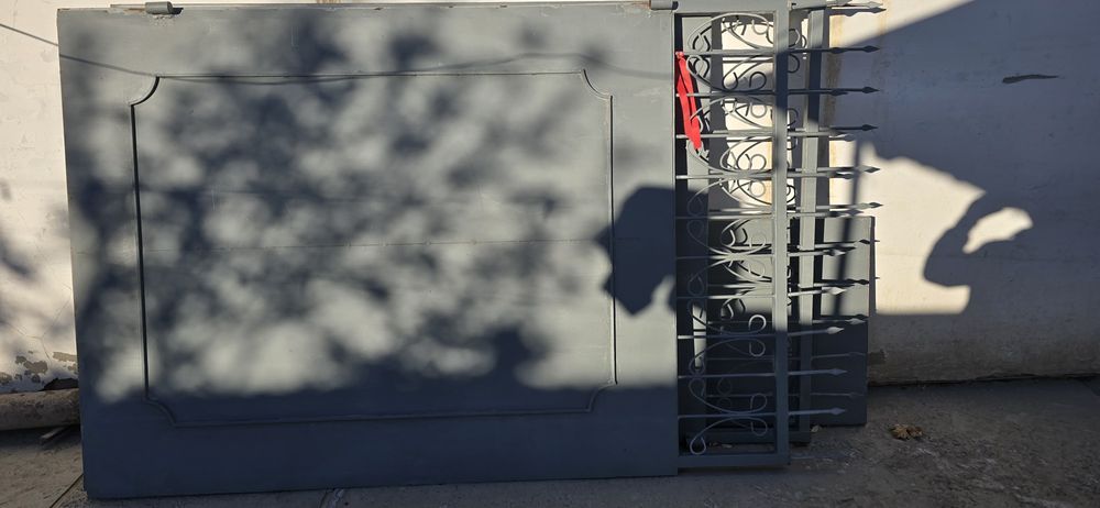 Продам ворота железные